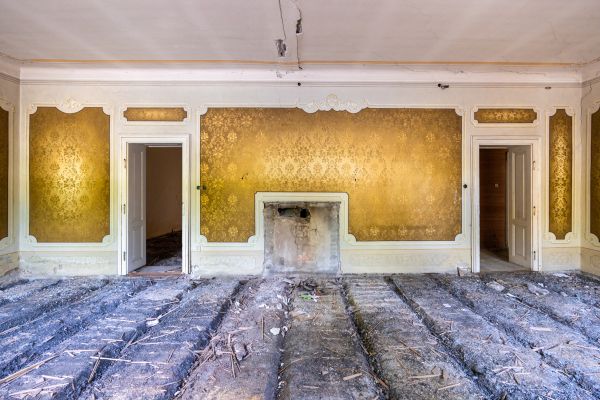 Fireplace Demolition in Sandpoint