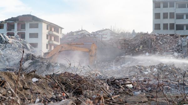 Apartment Demolition in Sandpoint