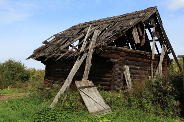 Pole Barn Demolition in Sandpoint