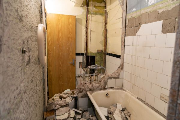 Bath Demolition in Sandpoint